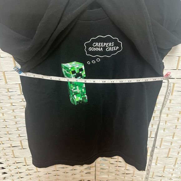 Mojang official Minecraft long sleeve YL 14-16 black euc Creepers gonna creep - Picture 5 of 5